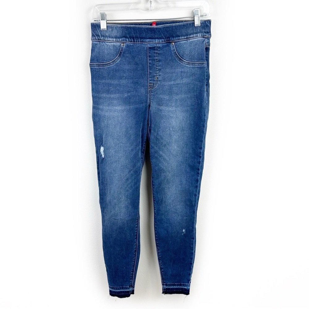 SPANX Pull-on Elastic Waist distressed denim jean jeggings size: M
